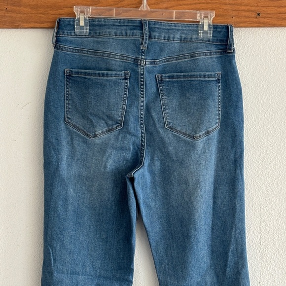 Nine West women’s bootcut denim jeans with slits in the ankles, size 10. - Picture 6 of 13